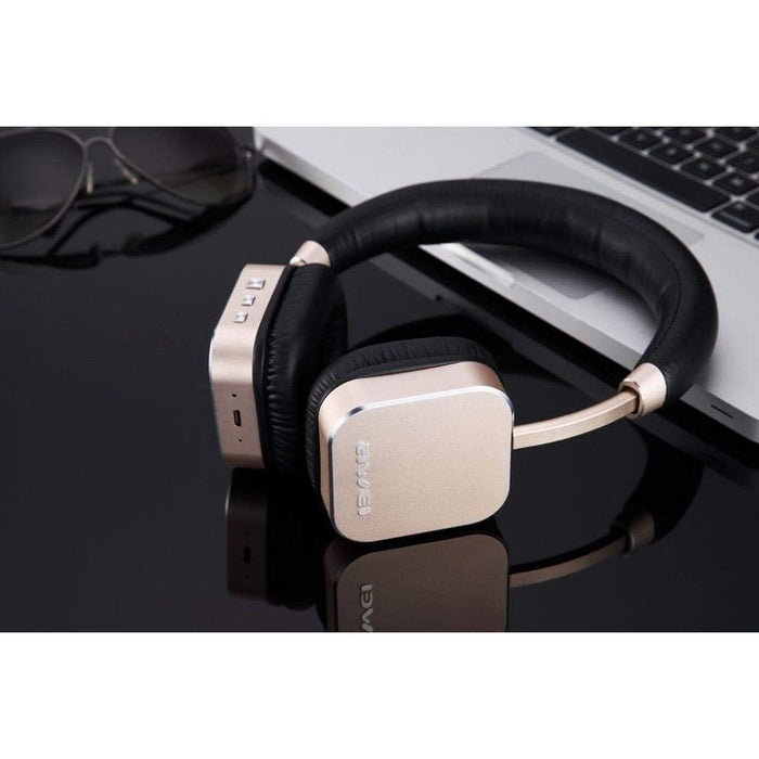 Wireless stereo headphone Gold  Black