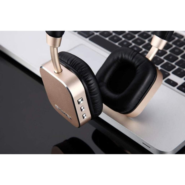 Wireless stereo headphone Gold  Black